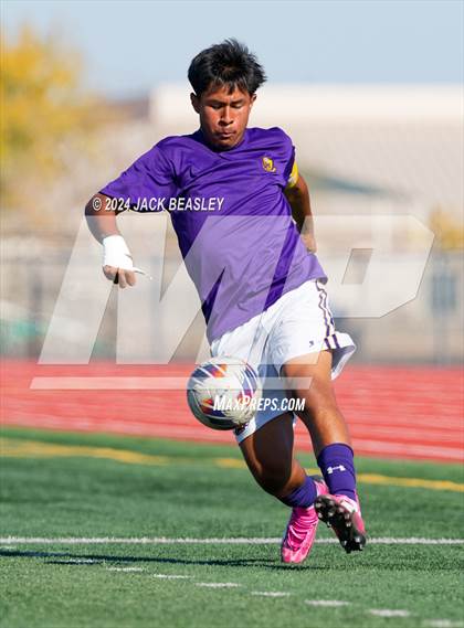 Thumbnail 3 in Shadow Ridge vs Mesa (Coyote Classic Tournament) photogallery.