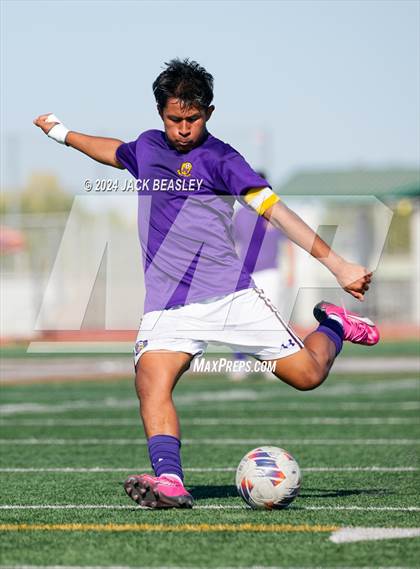 Thumbnail 2 in Shadow Ridge vs Mesa (Coyote Classic Tournament) photogallery.