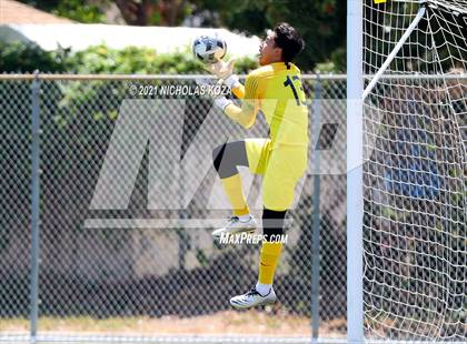 Thumbnail 2 in Mira Costa vs. Birmingham (CIF D1 Regional Finals) photogallery.