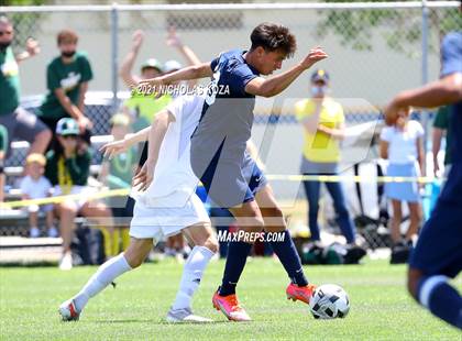 Thumbnail 3 in Mira Costa vs. Birmingham (CIF D1 Regional Finals) photogallery.
