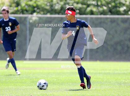 Thumbnail 2 in Mira Costa vs. Birmingham (CIF D1 Regional Finals) photogallery.