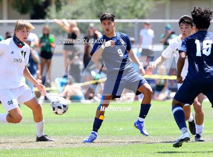 Thumbnail 1 in Mira Costa vs. Birmingham (CIF D1 Regional Finals) photogallery.