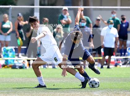 Thumbnail 2 in Mira Costa vs. Birmingham (CIF D1 Regional Finals) photogallery.