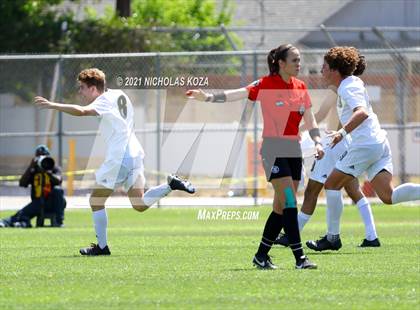 Thumbnail 3 in Mira Costa vs. Birmingham (CIF D1 Regional Finals) photogallery.