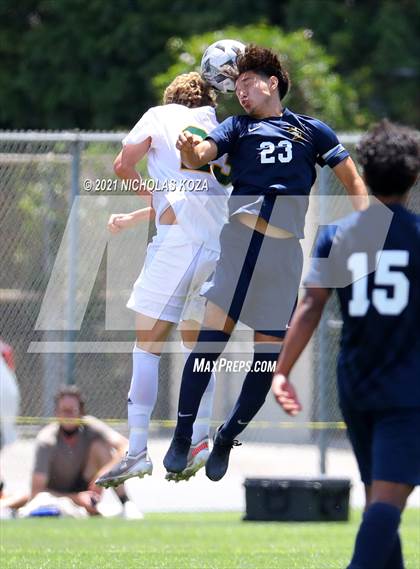 Thumbnail 3 in Mira Costa vs. Birmingham (CIF D1 Regional Finals) photogallery.