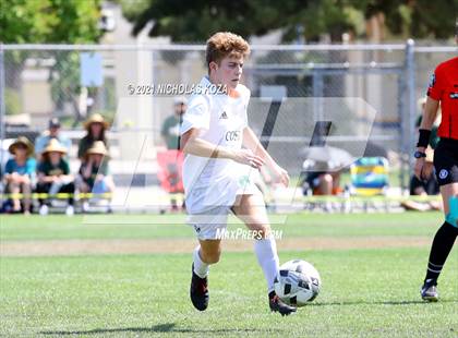 Thumbnail 3 in Mira Costa vs. Birmingham (CIF D1 Regional Finals) photogallery.
