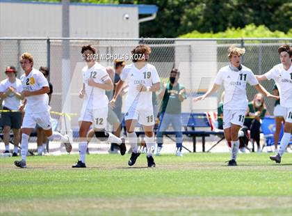 Thumbnail 2 in Mira Costa vs. Birmingham (CIF D1 Regional Finals) photogallery.