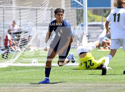 Thumbnail 1 in Mira Costa vs. Birmingham (CIF D1 Regional Finals) photogallery.
