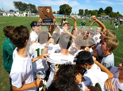 Thumbnail 3 in Mira Costa vs. Birmingham (CIF D1 Regional Finals) photogallery.