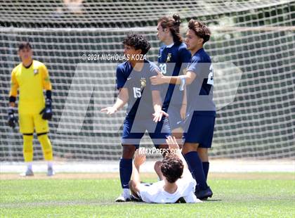 Thumbnail 3 in Mira Costa vs. Birmingham (CIF D1 Regional Finals) photogallery.