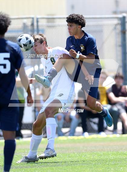 Thumbnail 1 in Mira Costa vs. Birmingham (CIF D1 Regional Finals) photogallery.