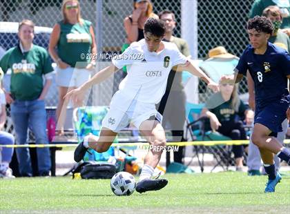 Thumbnail 3 in Mira Costa vs. Birmingham (CIF D1 Regional Finals) photogallery.
