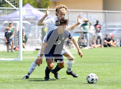 Thumbnail 2 in Mira Costa vs. Birmingham (CIF D1 Regional Finals) photogallery.