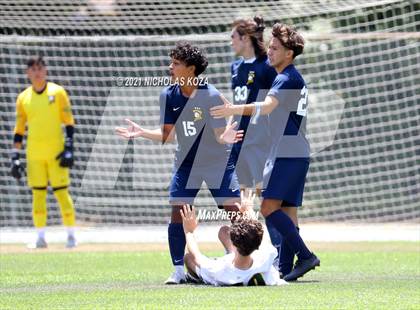 Thumbnail 2 in Mira Costa vs. Birmingham (CIF D1 Regional Finals) photogallery.