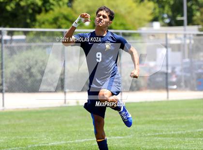 Thumbnail 3 in Mira Costa vs. Birmingham (CIF D1 Regional Finals) photogallery.