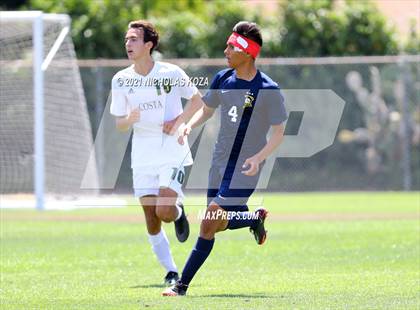 Thumbnail 2 in Mira Costa vs. Birmingham (CIF D1 Regional Finals) photogallery.