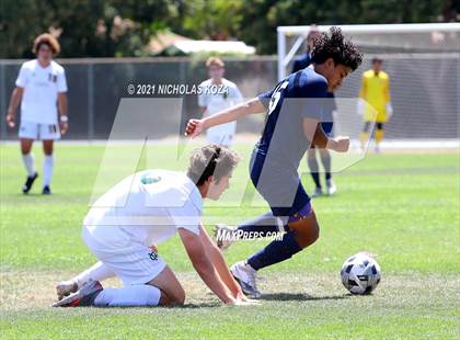 Thumbnail 2 in Mira Costa vs. Birmingham (CIF D1 Regional Finals) photogallery.