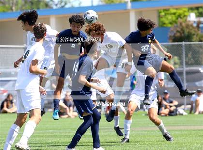 Thumbnail 2 in Mira Costa vs. Birmingham (CIF D1 Regional Finals) photogallery.