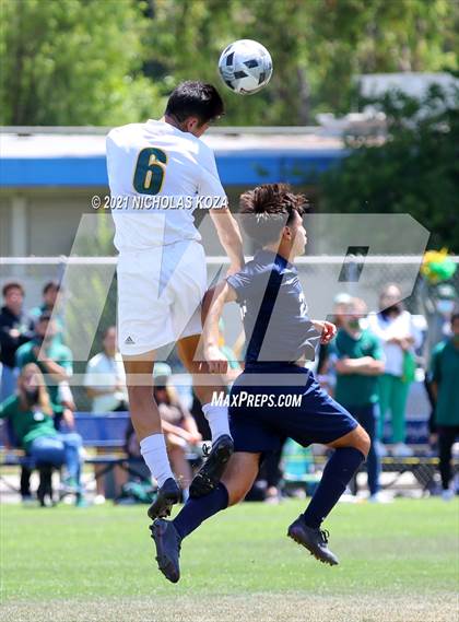 Thumbnail 2 in Mira Costa vs. Birmingham (CIF D1 Regional Finals) photogallery.
