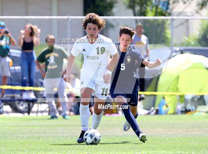Thumbnail 3 in Mira Costa vs. Birmingham (CIF D1 Regional Finals) photogallery.