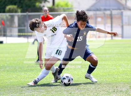 Thumbnail 2 in Mira Costa vs. Birmingham (CIF D1 Regional Finals) photogallery.