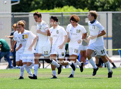 Thumbnail 2 in Mira Costa vs. Birmingham (CIF D1 Regional Finals) photogallery.