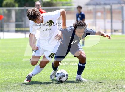 Thumbnail 3 in Mira Costa vs. Birmingham (CIF D1 Regional Finals) photogallery.