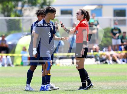 Thumbnail 2 in Mira Costa vs. Birmingham (CIF D1 Regional Finals) photogallery.