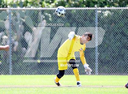 Thumbnail 2 in Mira Costa vs. Birmingham (CIF D1 Regional Finals) photogallery.