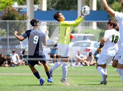 Thumbnail 2 in Mira Costa vs. Birmingham (CIF D1 Regional Finals) photogallery.