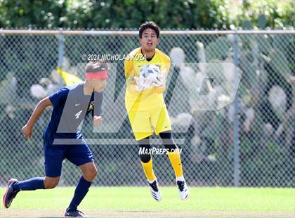Thumbnail 3 in Mira Costa vs. Birmingham (CIF D1 Regional Finals) photogallery.