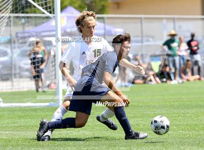 Thumbnail 3 in Mira Costa vs. Birmingham (CIF D1 Regional Finals) photogallery.