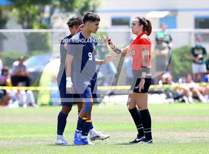 Thumbnail 1 in Mira Costa vs. Birmingham (CIF D1 Regional Finals) photogallery.