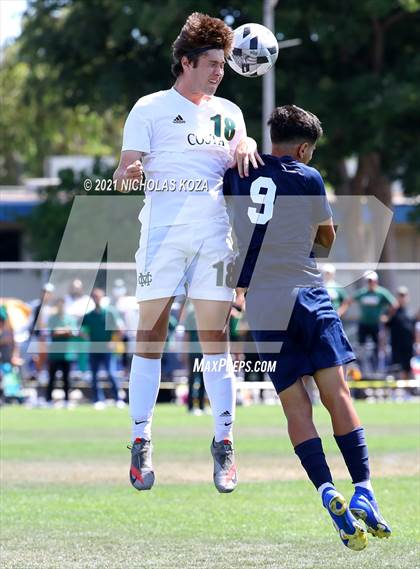 Thumbnail 3 in Mira Costa vs. Birmingham (CIF D1 Regional Finals) photogallery.