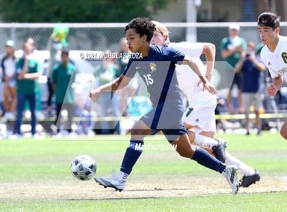 Thumbnail 2 in Mira Costa vs. Birmingham (CIF D1 Regional Finals) photogallery.