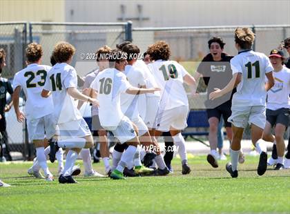 Thumbnail 2 in Mira Costa vs. Birmingham (CIF D1 Regional Finals) photogallery.