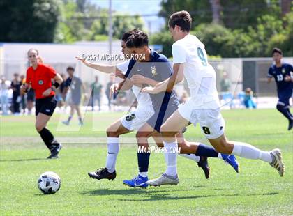 Thumbnail 2 in Mira Costa vs. Birmingham (CIF D1 Regional Finals) photogallery.