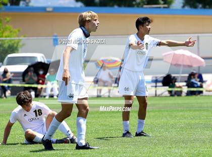 Thumbnail 1 in Mira Costa vs. Birmingham (CIF D1 Regional Finals) photogallery.