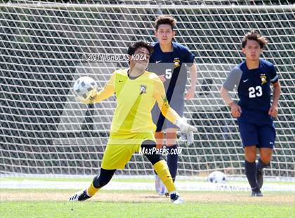 Thumbnail 1 in Mira Costa vs. Birmingham (CIF D1 Regional Finals) photogallery.