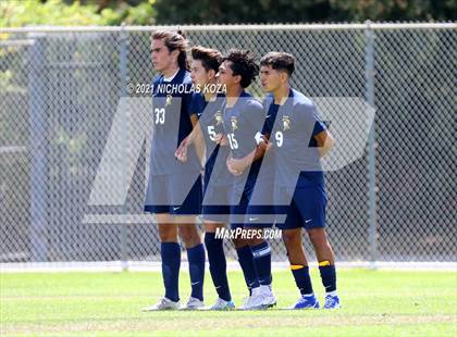 Thumbnail 3 in Mira Costa vs. Birmingham (CIF D1 Regional Finals) photogallery.