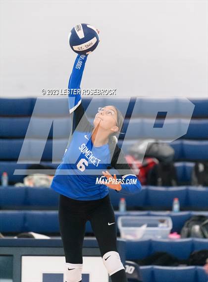 Thumbnail 2 in Burbank vs Somerset (Hondo Volleyball Tournament) photogallery.