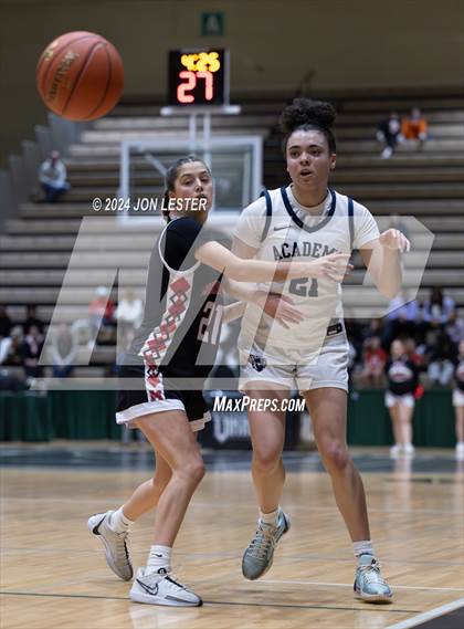 Thumbnail 2 in Albany Academy for Girls vs. Mechanicville (NYSPHSAA Section 2 Final) photogallery.