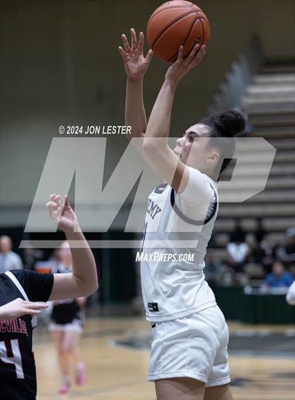 Thumbnail 3 in Albany Academy for Girls vs. Mechanicville (NYSPHSAA Section 2 Final) photogallery.