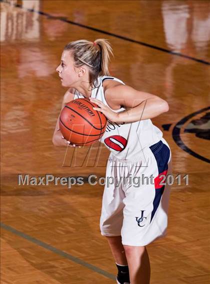 Thumbnail 2 in Sevier County vs. Jefferson County photogallery.