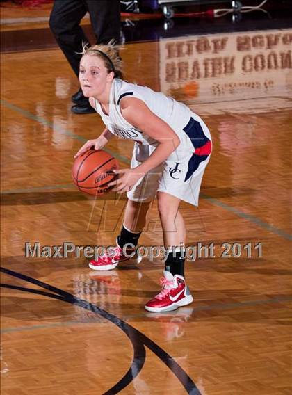 Thumbnail 2 in Sevier County vs. Jefferson County photogallery.