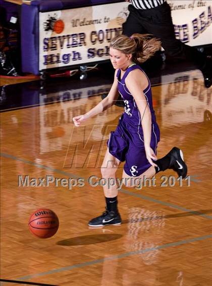Thumbnail 2 in Sevier County vs. Jefferson County photogallery.