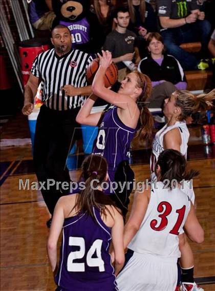 Thumbnail 3 in Sevier County vs. Jefferson County photogallery.