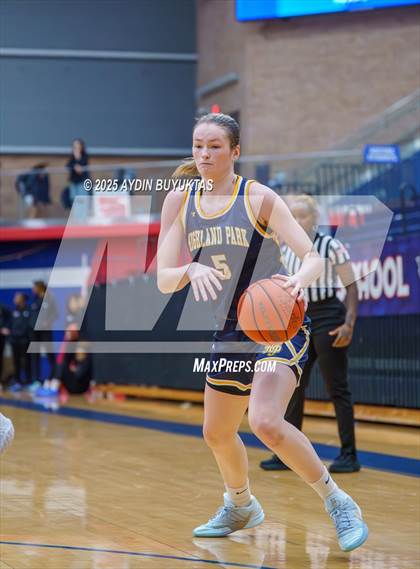 Thumbnail 2 in Highland Park vs. Emerson (Allen Eagles Hoopfest) photogallery.