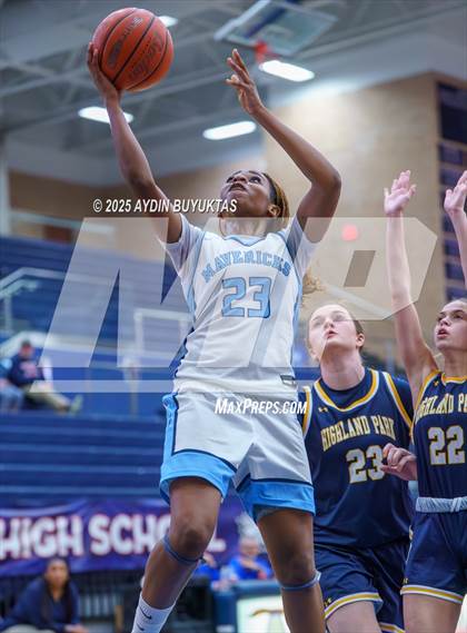 Thumbnail 2 in Highland Park vs. Emerson (Allen Eagles Hoopfest) photogallery.