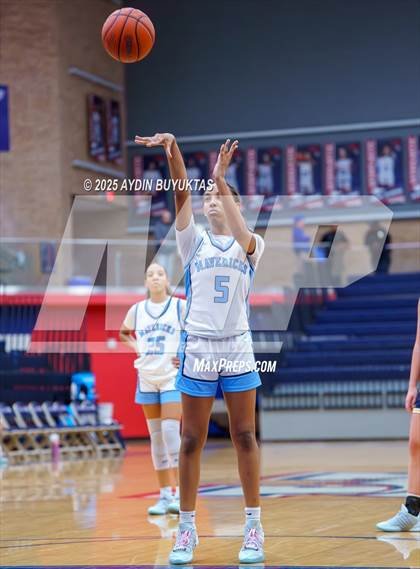 Thumbnail 1 in Highland Park vs. Emerson (Allen Eagles Hoopfest) photogallery.